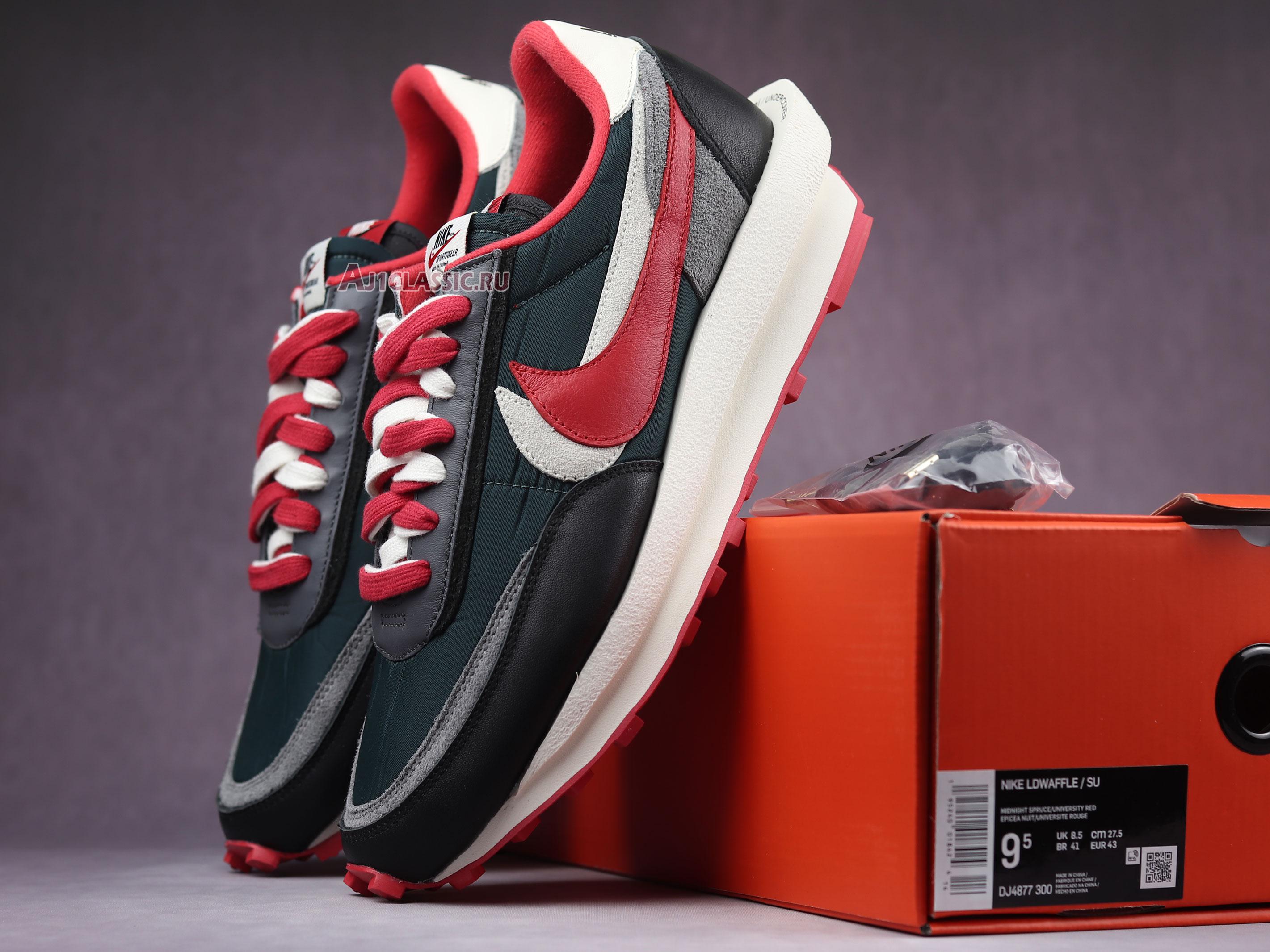 Sacai x Undercover x Nike LDWaffle "Midnight Spruce University Red" DJ4877-300