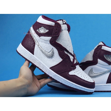 Air Jordan 1 Retro High OG Bordeaux 555088-611 Bordeaux/White/Metallic Silver Sneakers