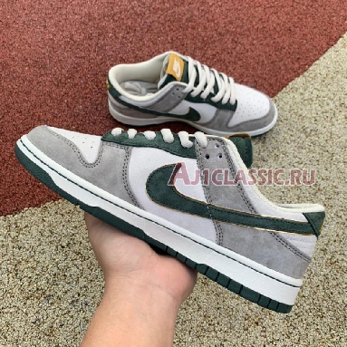 Otomo Katsuhiro x Nike SB Dunk Low Steamboy OST Venus LF0039-011 Bright Grey/Dark Green Mens Womens Shoes