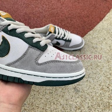 Otomo Katsuhiro x Nike SB Dunk Low Steamboy OST Venus LF0039-011 Bright Grey/Dark Green Mens Womens Shoes