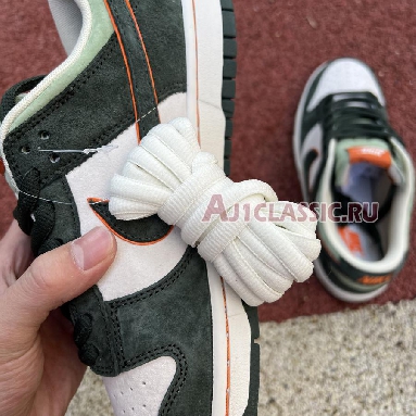 Otomo Katsuhiro x Nike SB Dunk Low Steamboy OST Atrovirens LF0039-007 Atrovirens/Gray/Green Sneakers