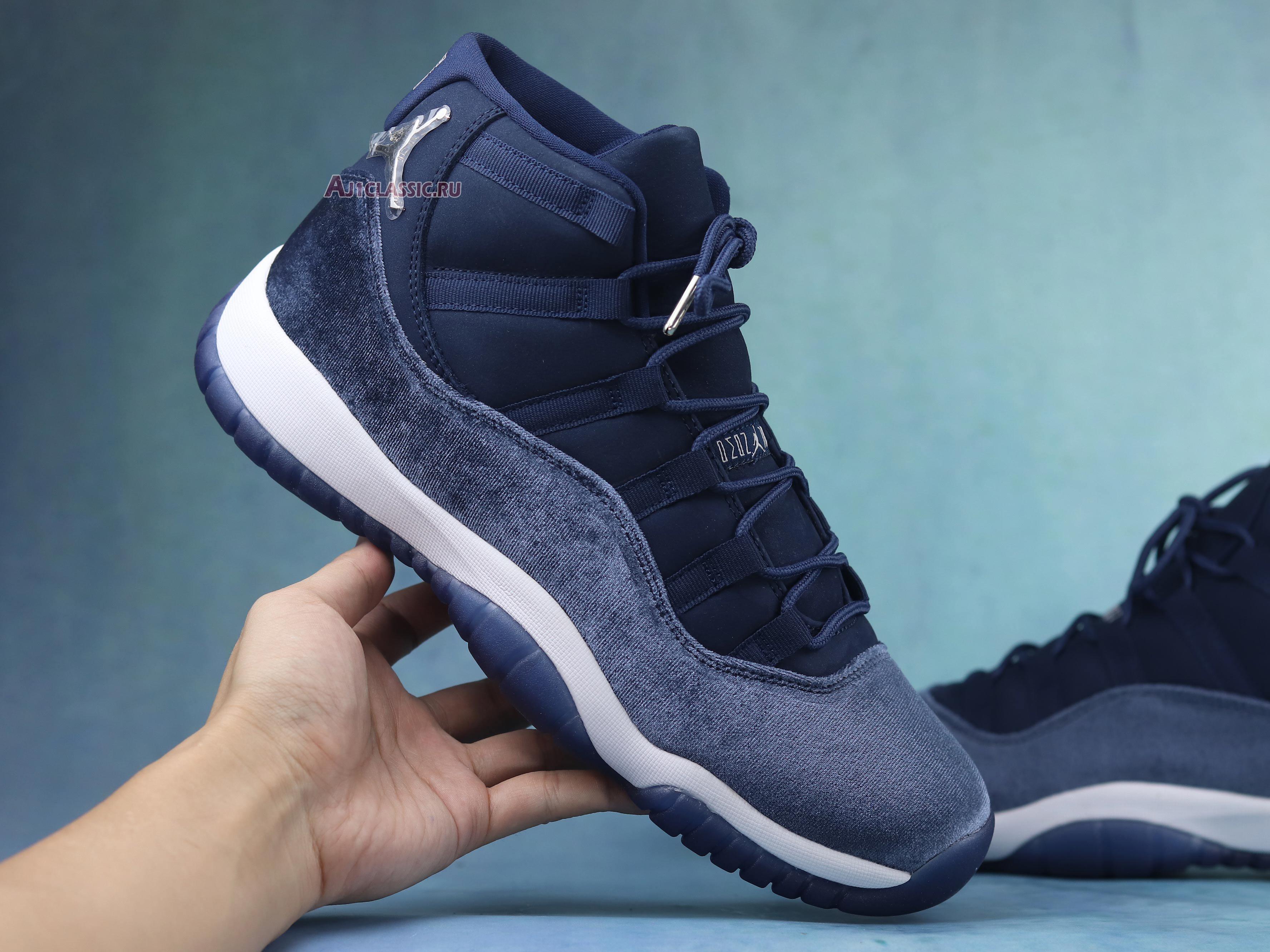 Air Jordan 11 Retro "Midnight Navy Velvet" AR0715-441