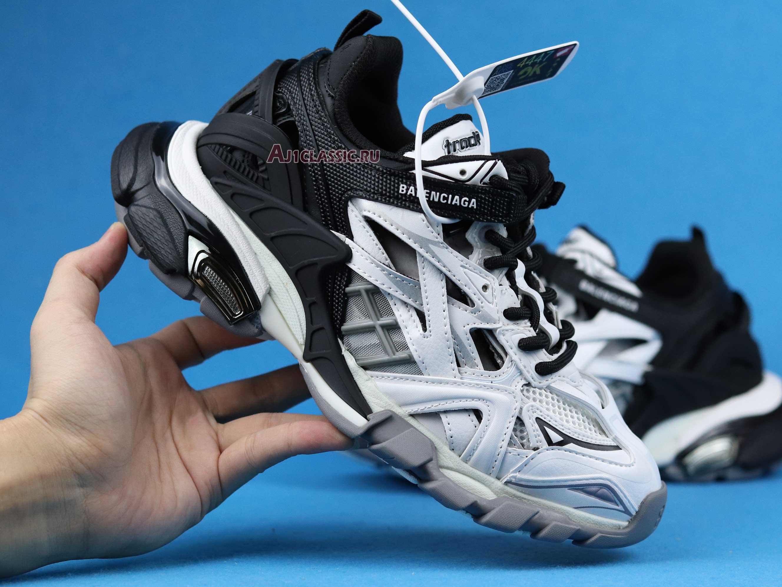 Balenciaga Track.2 Trainer "Black White" 568614 W2GN3 1090