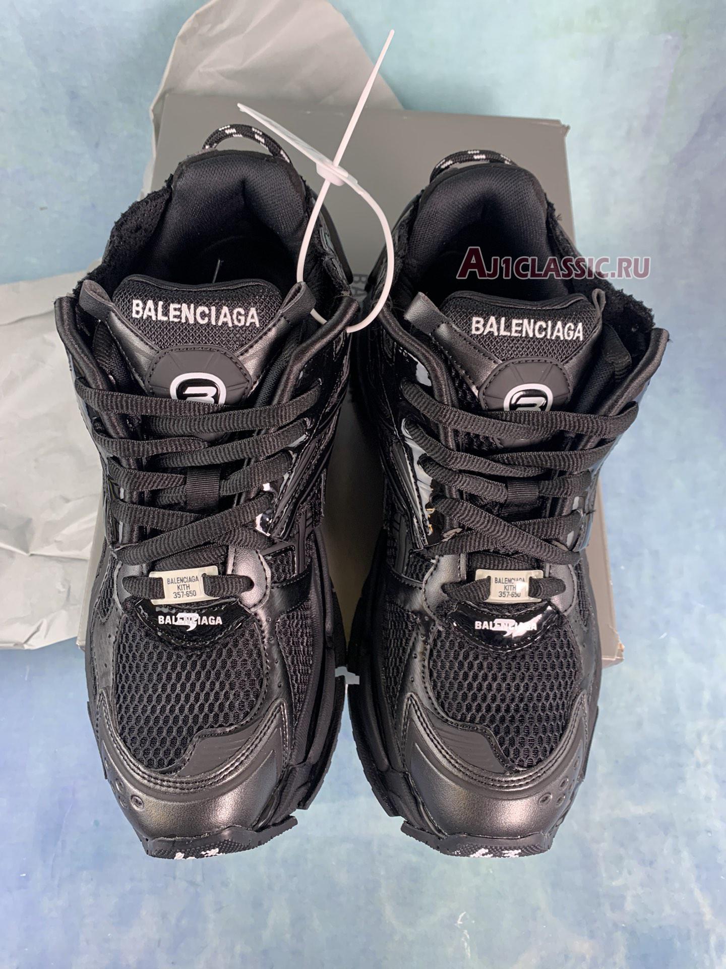 Balenciaga Runner Sneaker "Black" 677403 W3RA9 1000