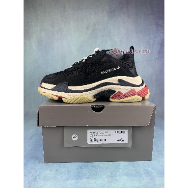 Balenciaga Triple S Sneaker Black Red 2018 533882 W09O1 1000 Black/Red Sneakers