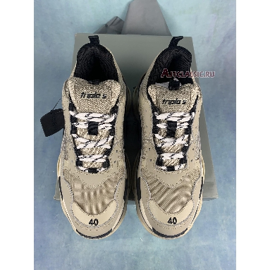 Balenciaga Triple S Sneaker Vanille 536737 W09O6 9787 Vanille/Navy/Brown Sneakers