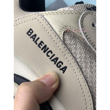 Balenciaga Triple S Sneaker Vanille 536737 W09O6 9787 Vanille/Navy/Brown Sneakers