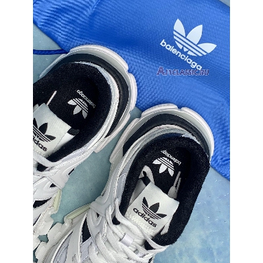 Balenciaga Adidas Track Forum Low Top Sneakers White Black 741107 W3CZ1 9010 White/Black Sneakers