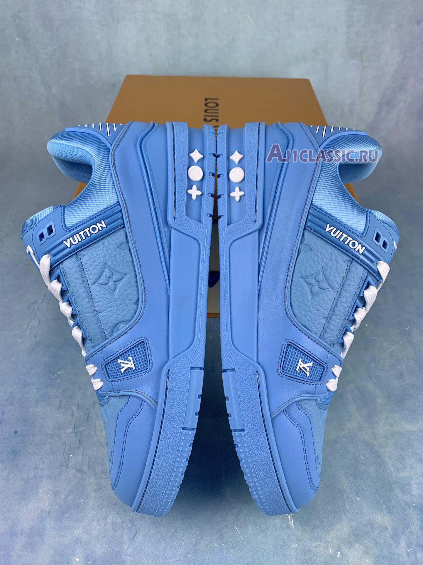 Louis Vuitton Trainer Low "Blue Embossed Monogram" 1AARFI