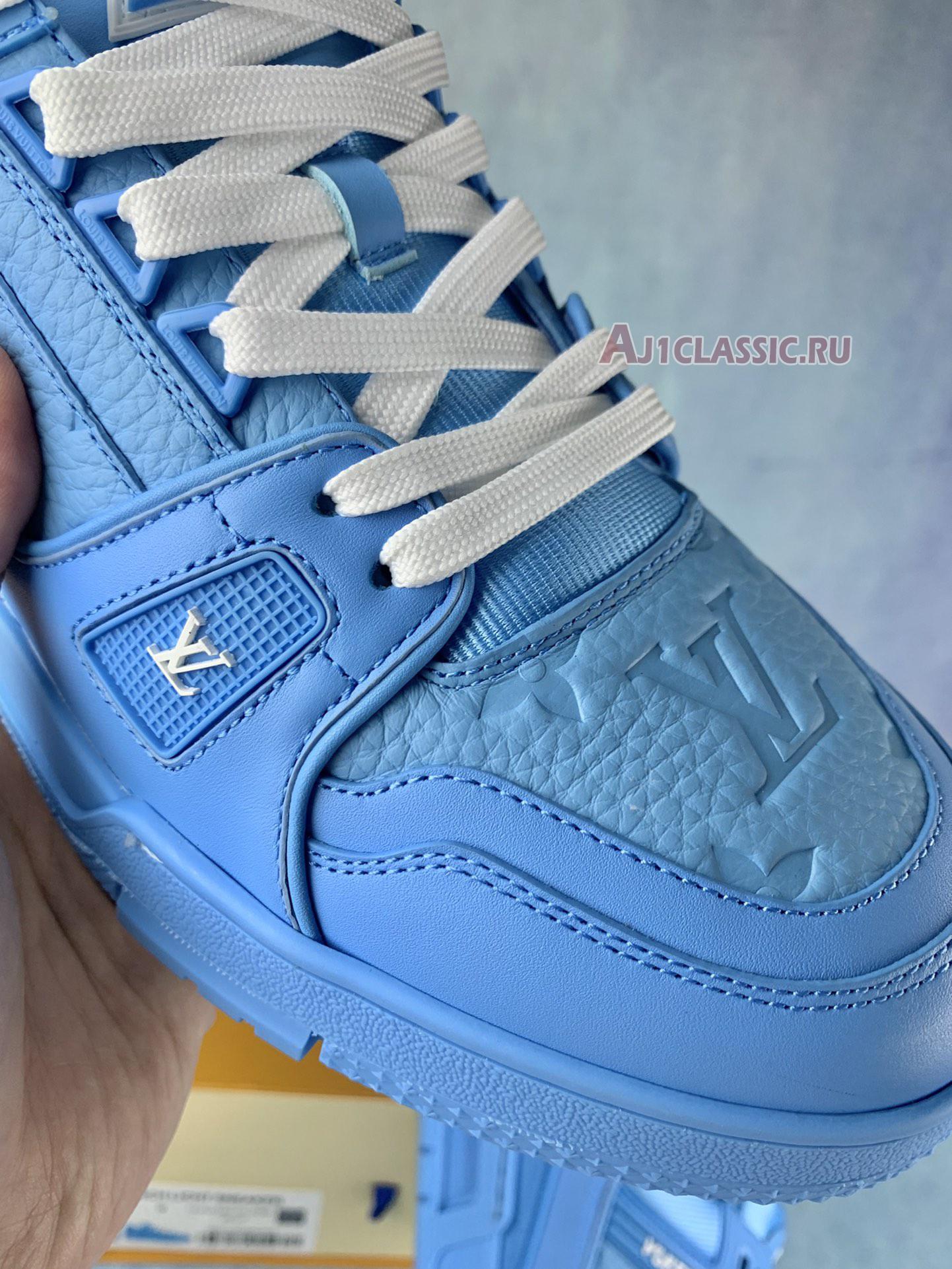 Louis Vuitton Trainer Low "Blue Embossed Monogram" 1AARFI