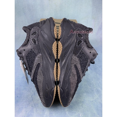 Adidas Yeezy Boost 700 Utility Black FV5304-2 Utility Black/Utility Black/Utility Black Sneakers