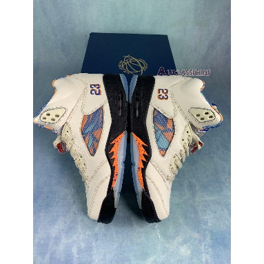 Air Jordan 5 Retro International Flight 136027-148-2 Sail/Orange Peel-Black-Hyper Royal Sneakers