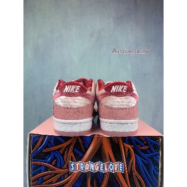 StrangeLove x Dunk Low SB Valentines Day CT2552-800-2 Bright Melon/Gym Red/Med Soft Pink Mens Womens Shoes