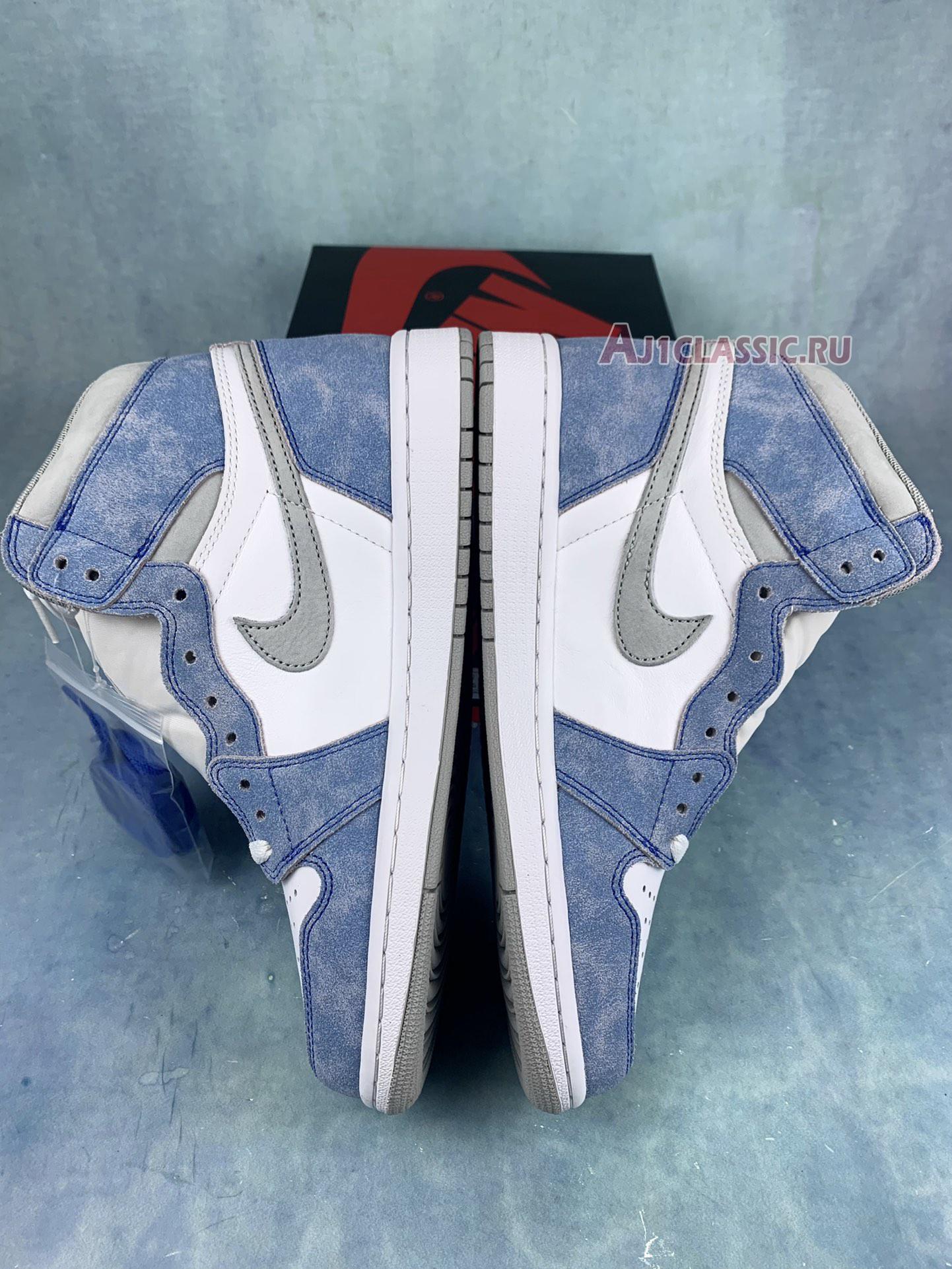 Air Jordan 1 Retro High OG "Hyper Royal" 555088-402-2