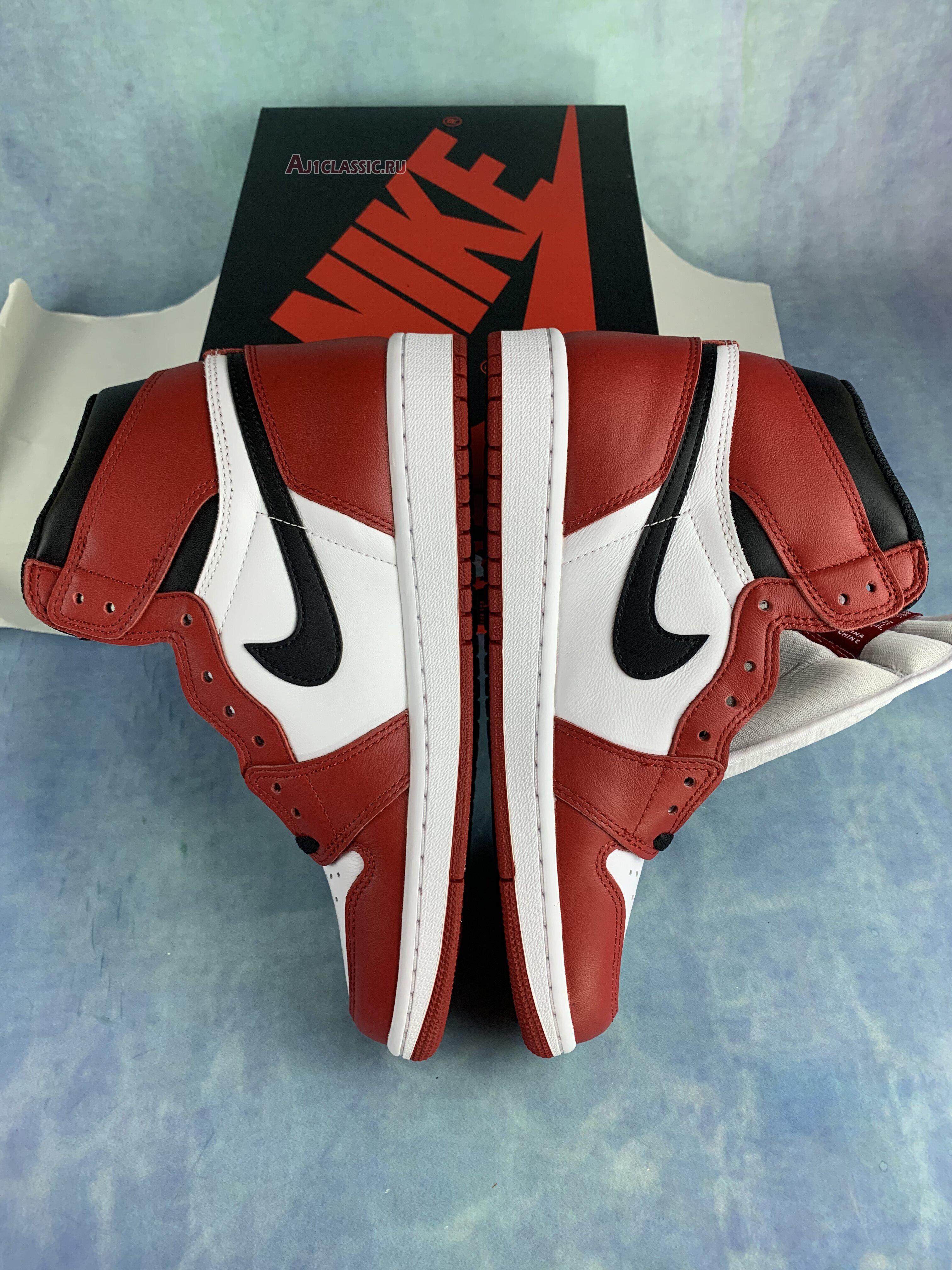 Air Jordan 1 Retro High OG "Chicago" 555088-101-2