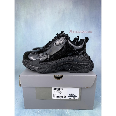 Balenciaga Triple S Sneakers All Black 734953 W2PAA 1000 Black/Black Sneakers