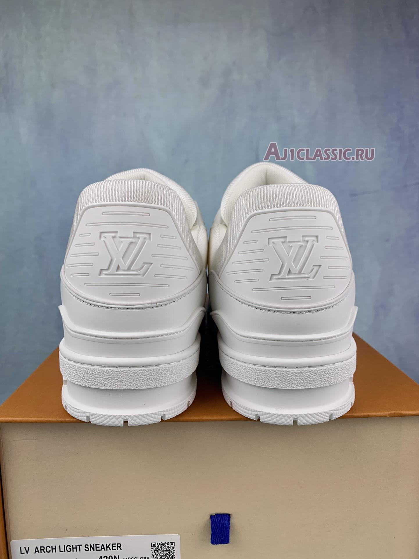 Louis Vuitton Trainer Sneaker "White" 1AC29Q