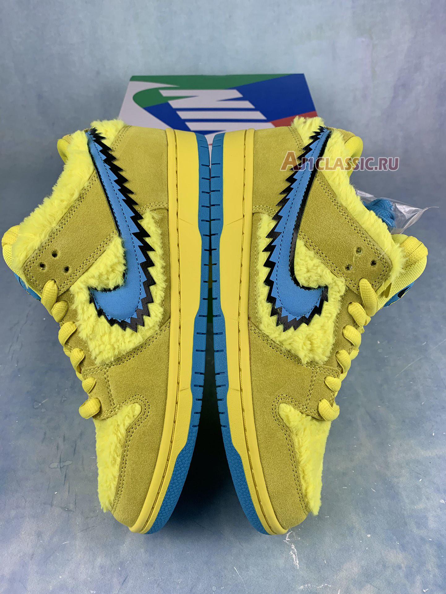 Grateful Dead x Nike Dunk Low SB "Yellow Bear" CJ5378-700-2