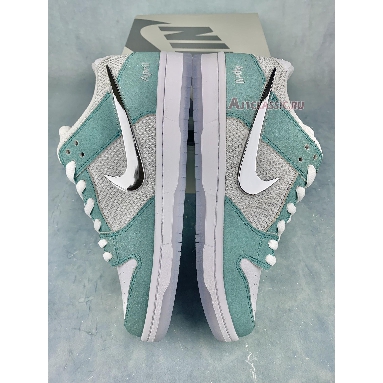 April Skateboards x Nike Dunk Low SB Turbo Green FD2562-400 Turbo Green/Metallic Silver/Turbo Green Sneakers