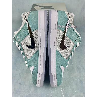 April Skateboards x Nike Dunk Low SB Turbo Green FD2562-400 Turbo Green/Metallic Silver/Turbo Green Sneakers