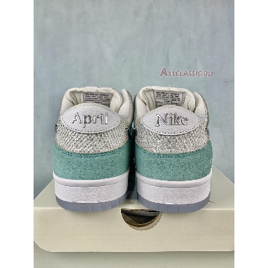 April Skateboards x Nike Dunk Low SB Turbo Green FD2562-400 Turbo Green/Metallic Silver/Turbo Green Sneakers