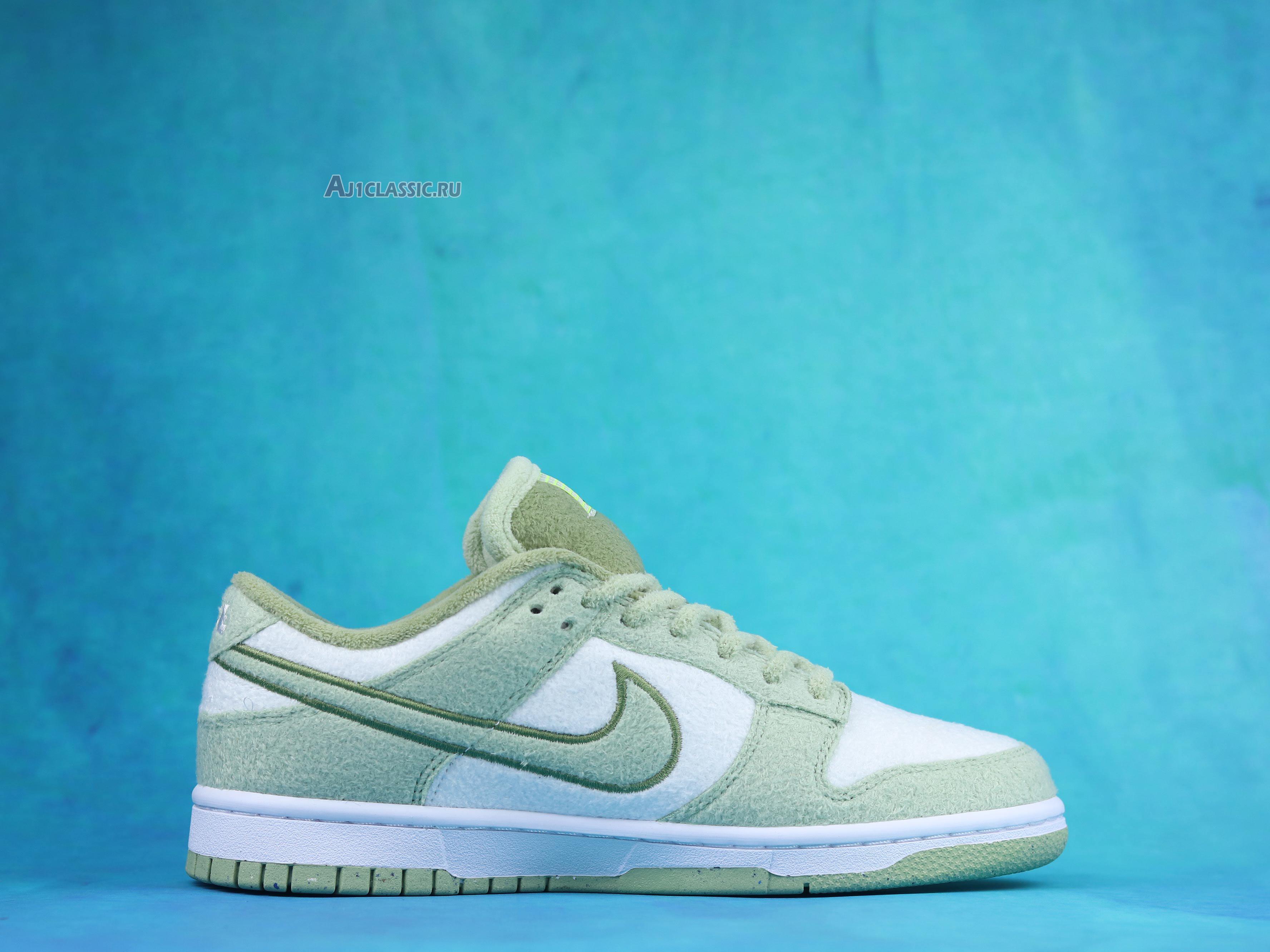 New Nike Dunk Low SE "Fleece - Honeydew" DQ7579-300 Shoes