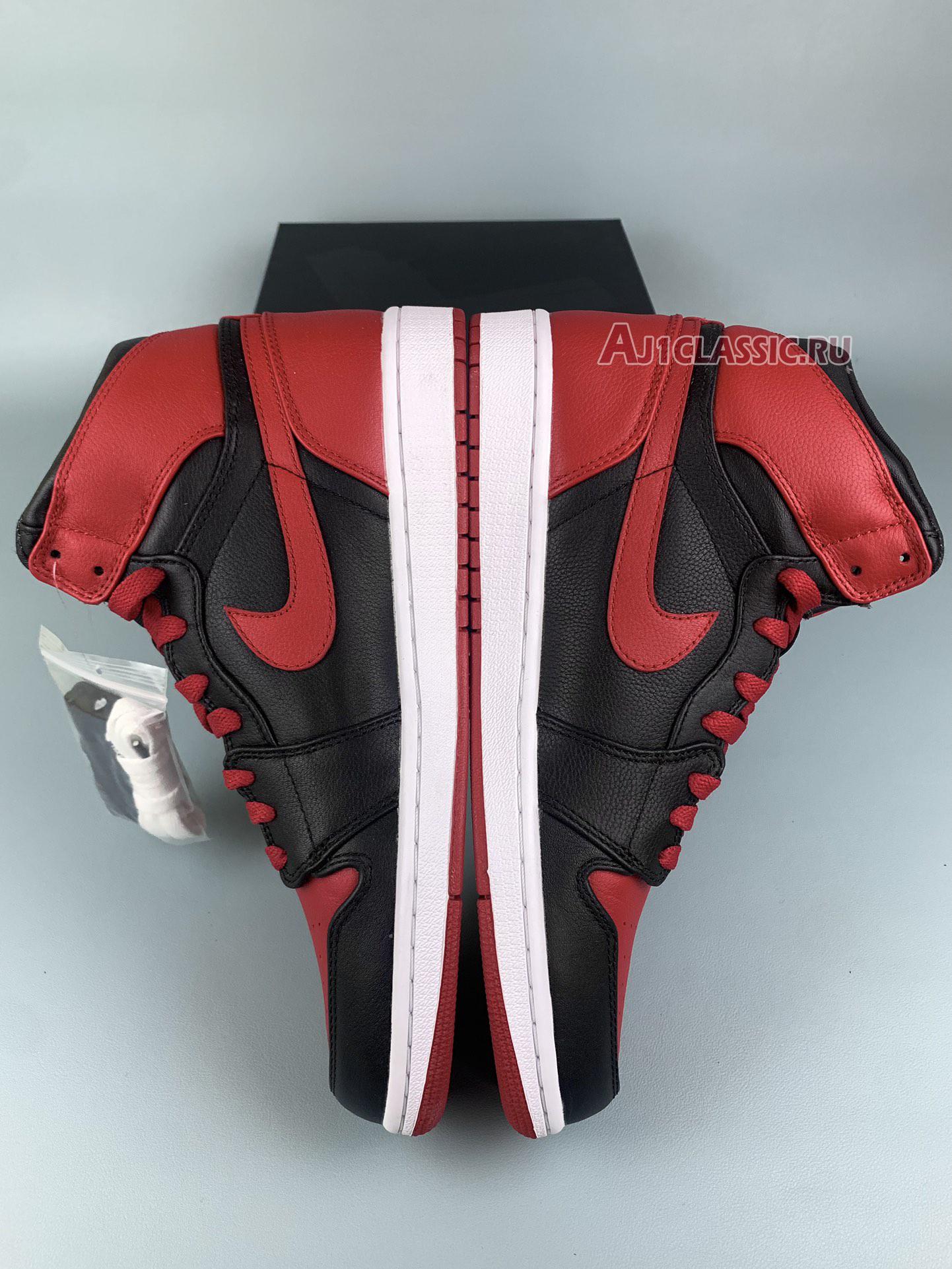 Air Jordan 1 Retro High "Banned" 2011 432001-001