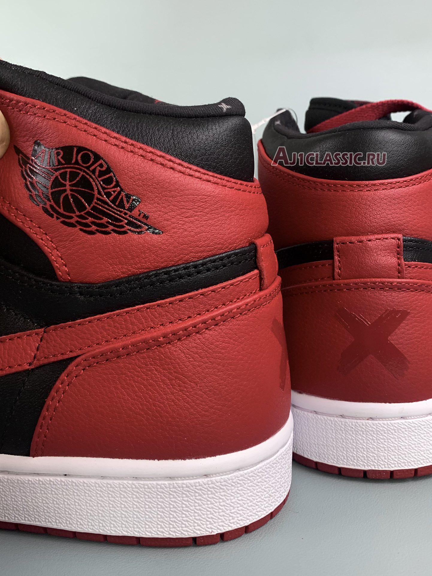 Air Jordan 1 Retro High "Banned" 2011 432001-001