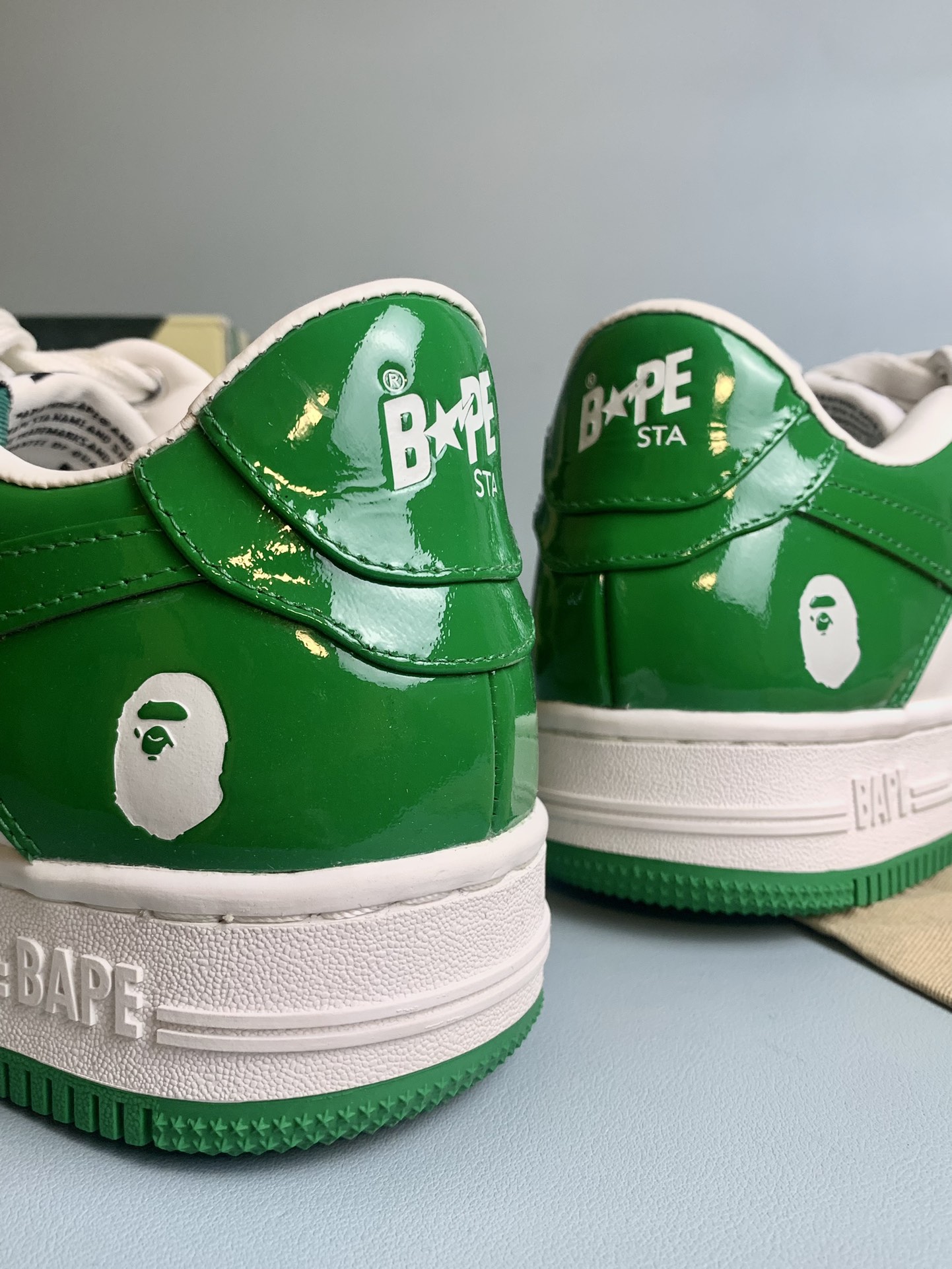 New A Bathing Ape Bapesta "Green" 1H70191001-GRA Shoes