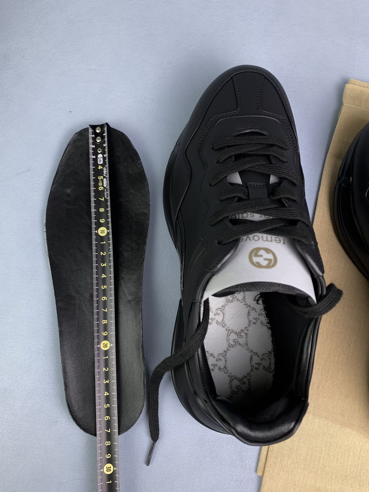 Gucci Rhyton Sneaker "Black leather" 721751 0G2R0 1000