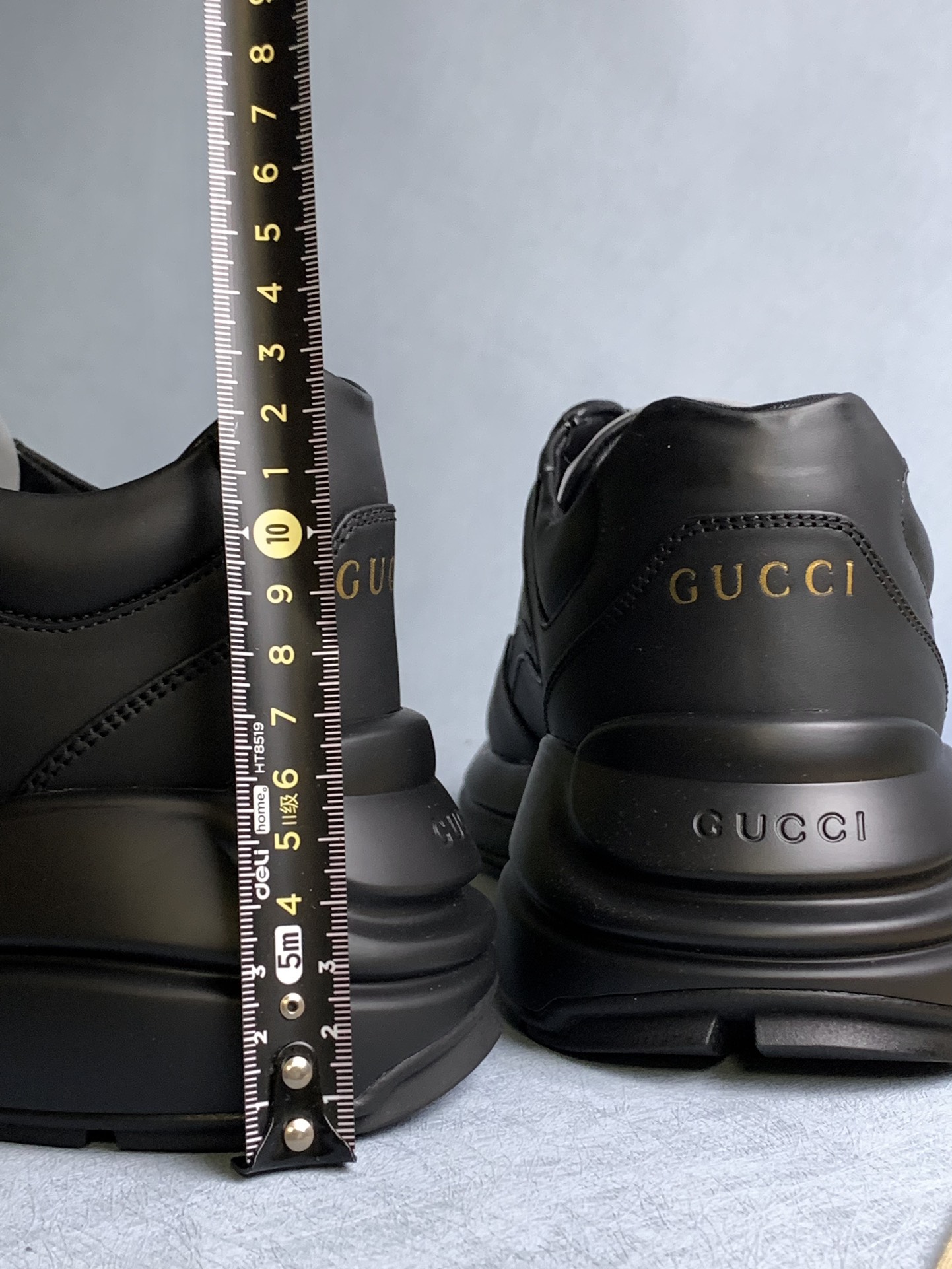 Gucci Rhyton Sneaker "Black leather" 721751 0G2R0 1000