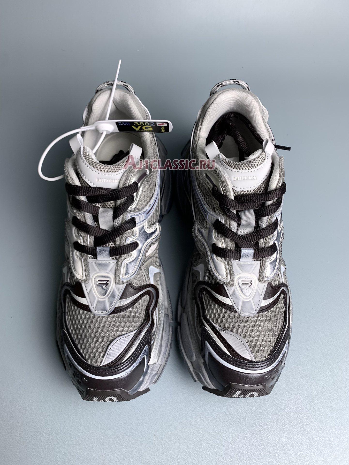 Balenciaga Runner 2.0 Sneaker "Beige" 779066 W3RXP 2000