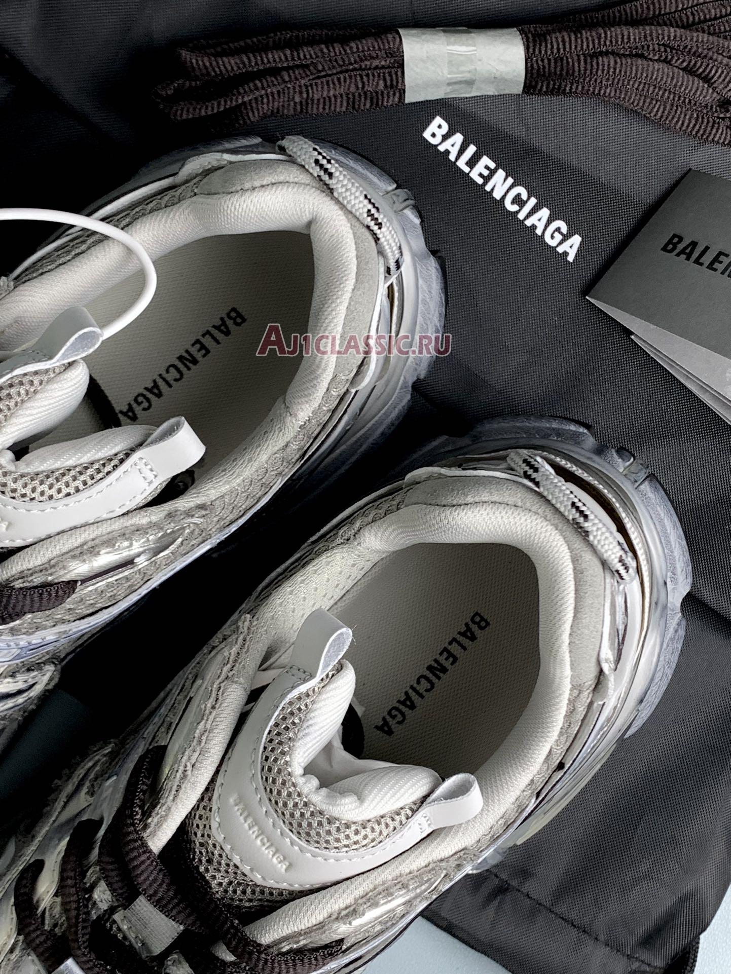 Balenciaga Runner 2.0 Sneaker "Beige" 779066 W3RXP 2000