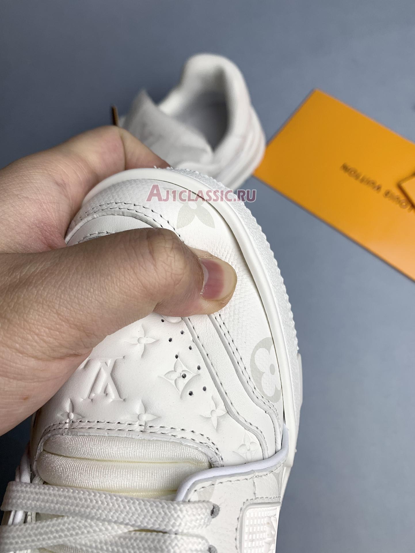 Louis Vuitton LV Trainer Sneaker "White Grey Signature" 1A8WAY-1