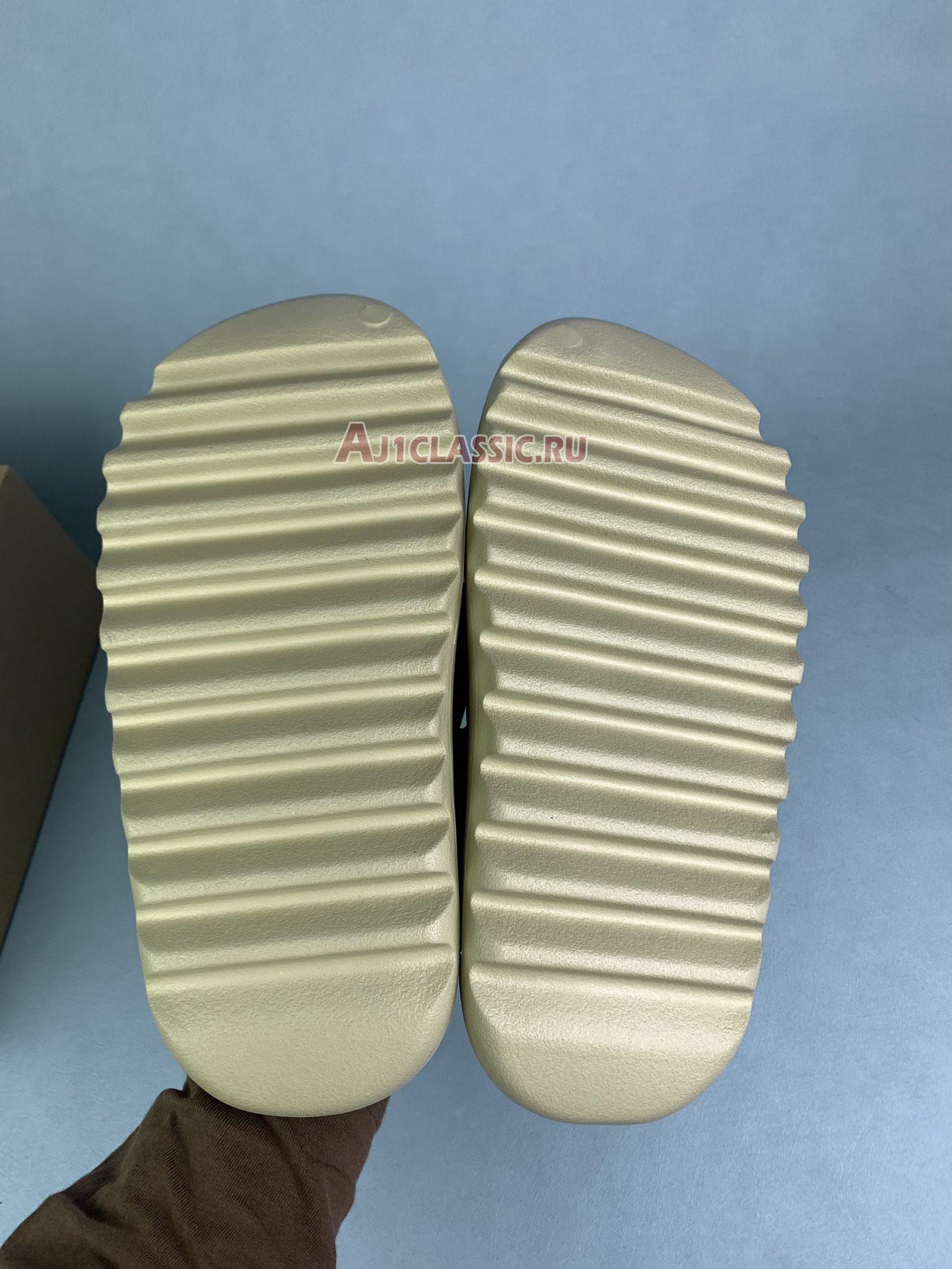 Adidas Yeezy Slide "Resin" FZ5904