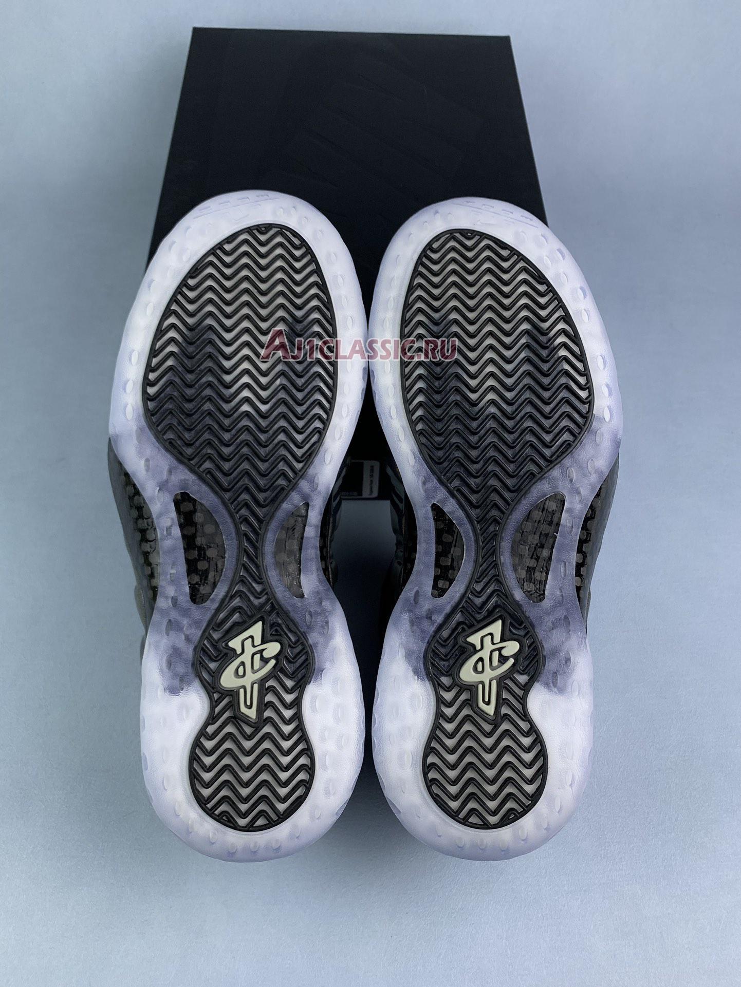 Nike Air Foamposite One "Hologram" 314996-900