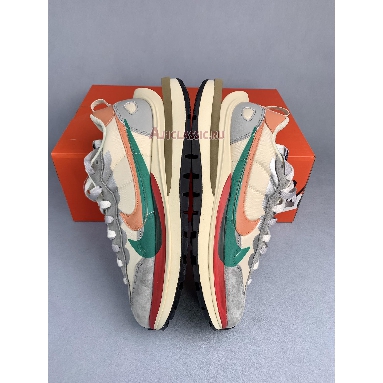 Sacai 3.0 x Nike VaporWaffle Art colorful DD1875-107 Orange/Green/Grey/Cream Sneakers