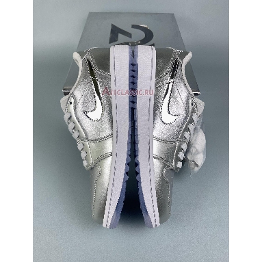 Air Jordan 1 Low Golf Gift Giving Pack FD6848-001 Metallic Silver/Metallic Silver/Photon Dust/White Sneakers