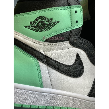 Air Jordan 1 Retro High OG Green Glow DZ5485-130 White/Black/Green Glow Sneakers