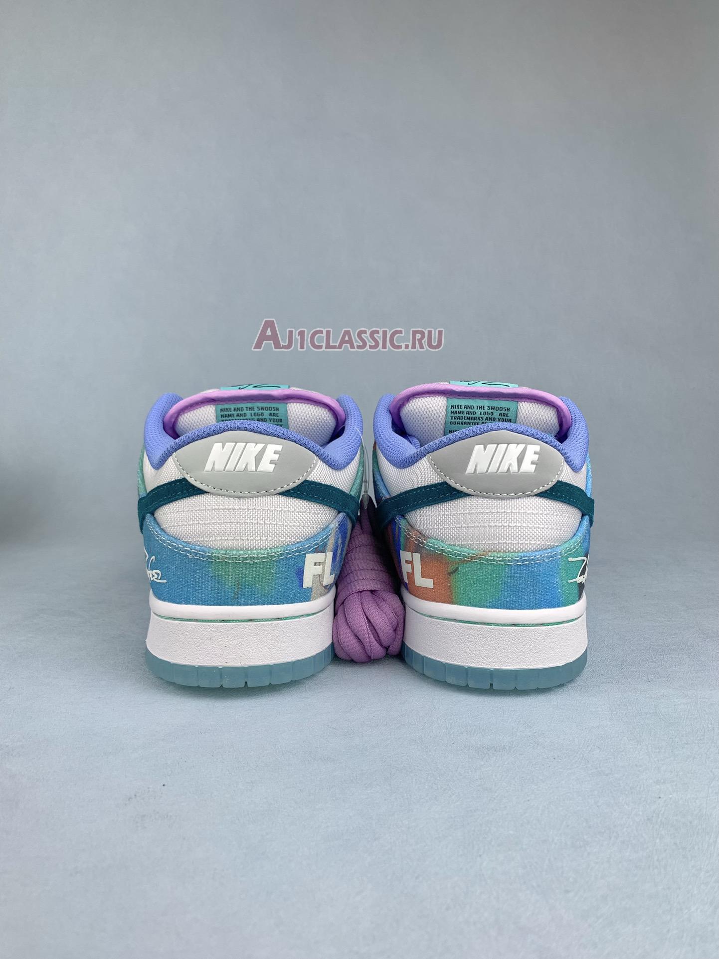 Futura Laboratories x Nike Dunk Low SB "Bleached Aqua" HF6061-400