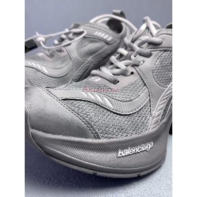 Balenciaga Circuit Sneaker Worn-Out - Grey 793945 WFLGY 0315 Grey/White Sneakers