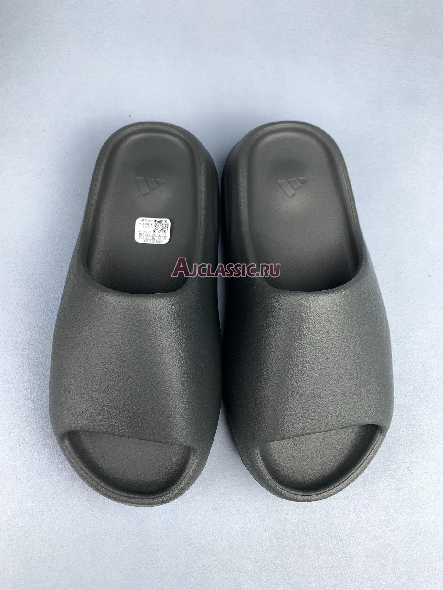 Adidas Yeezy Slides "Dark Onyx" ID5103