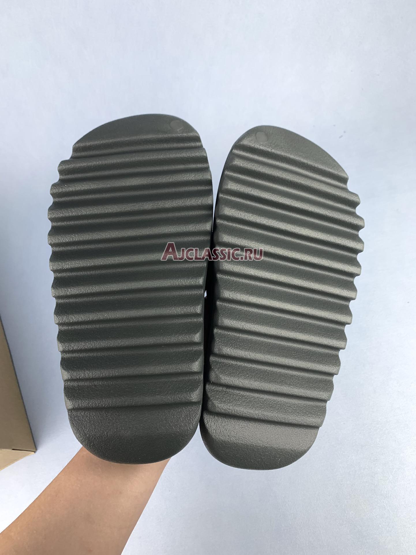 Adidas Yeezy Slides "Dark Onyx" ID5103