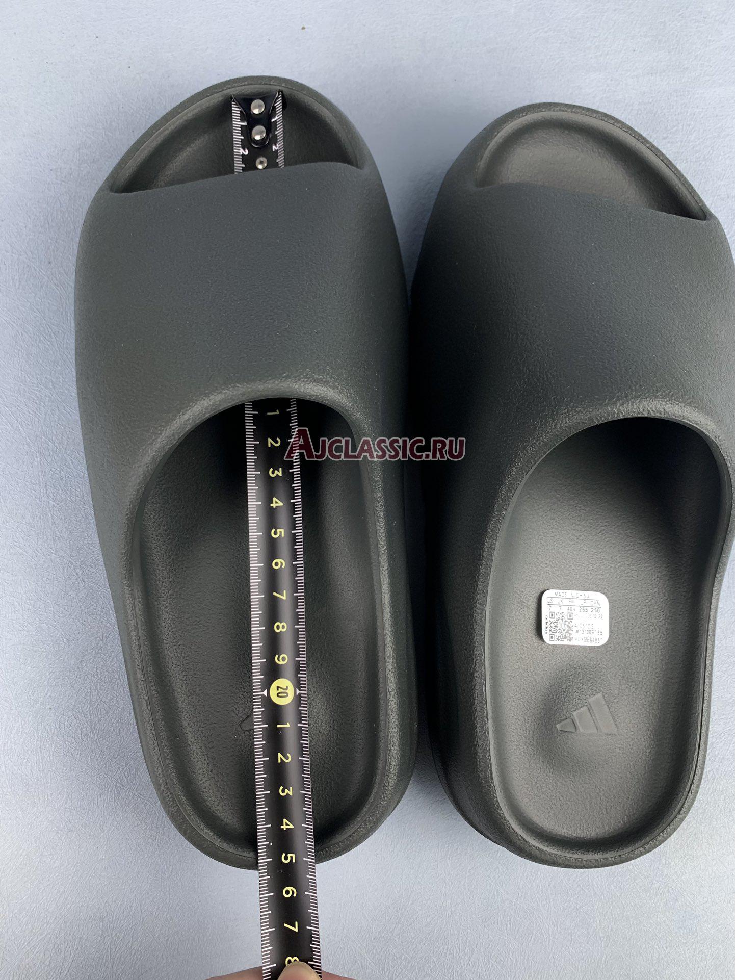 Adidas Yeezy Slides "Dark Onyx" ID5103