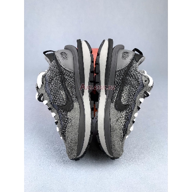 Sacai 3.0 x Nike VaporWaffle Black Grey CV1363-103 Black/Grey Sneakers