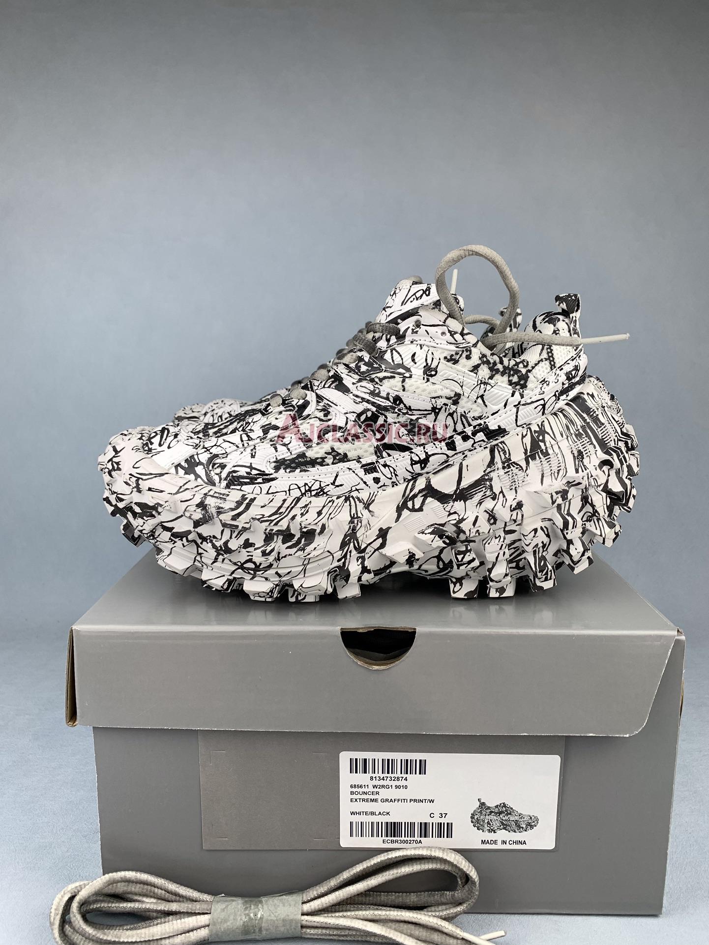 Balenciaga Defender Sneaker "Extreme Graffiti" 734734 W2RG3 9010-2