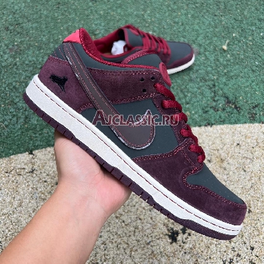 RIOT Skateshop x Nike Dunk Low SB Mahogany Dark Beetroot Mahogany/Dark Beetroot/Team Red/Sail/Night Maroon FZ1289-200 Mens Womens Shoes