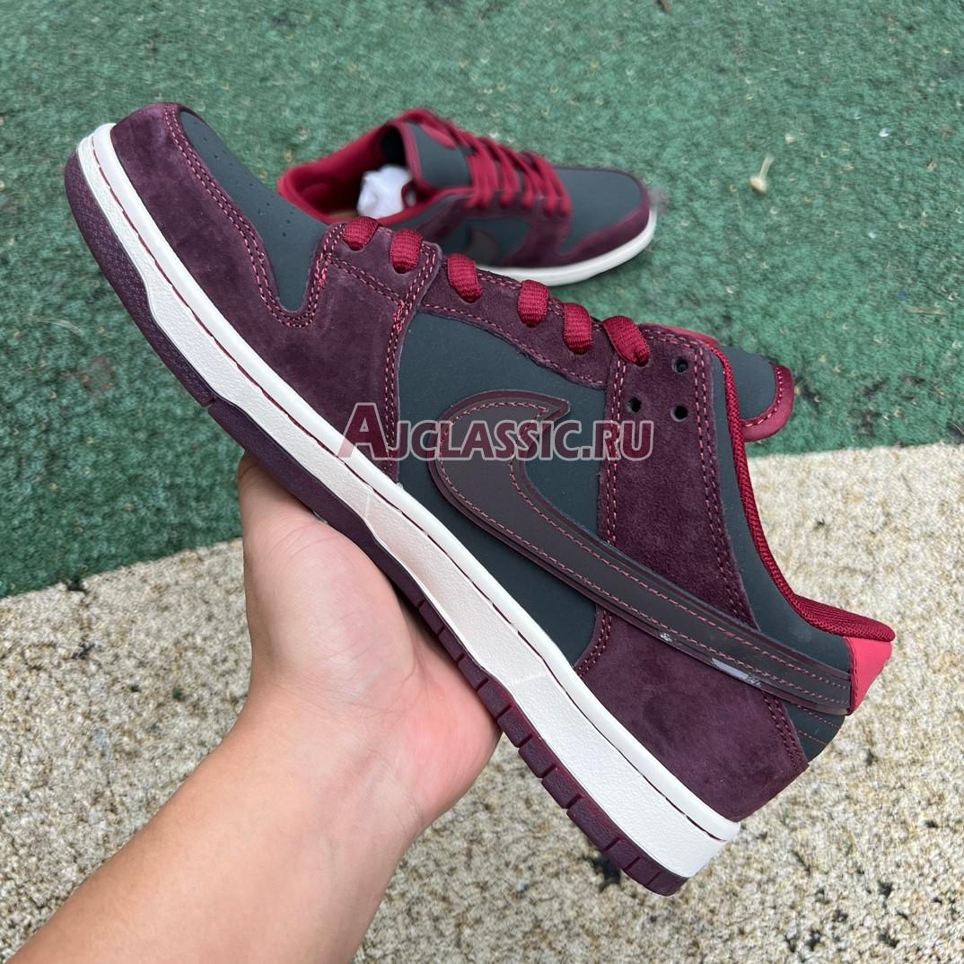 New RIOT Skateshop x Nike Dunk Low SB "Mahogany Dark Beetroot" FZ1289-200 Shoes